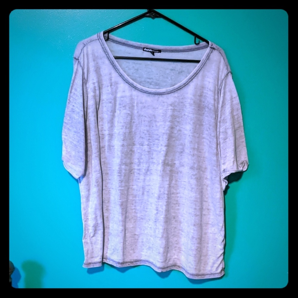 Plain t-shirt